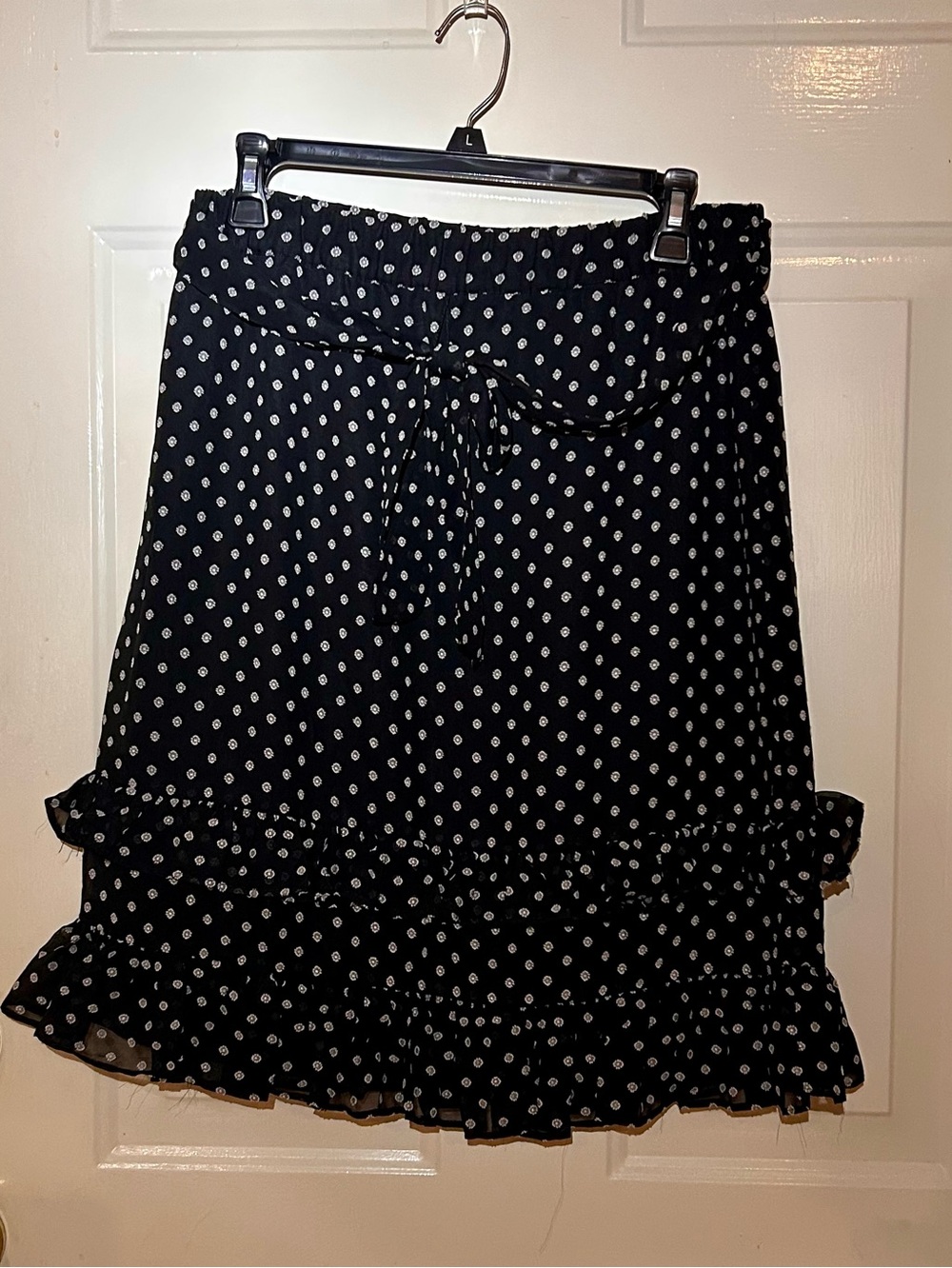 Calvin Klein Black and White Polka Dot Mini Skirt - Picture 5 of 9
